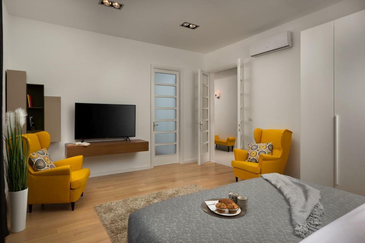 Carducci Apartment - Center Пула Екстериор снимка
